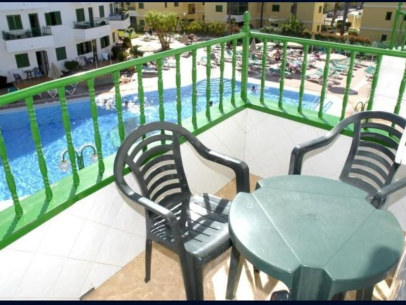 Apartamentos Las Faluas 11