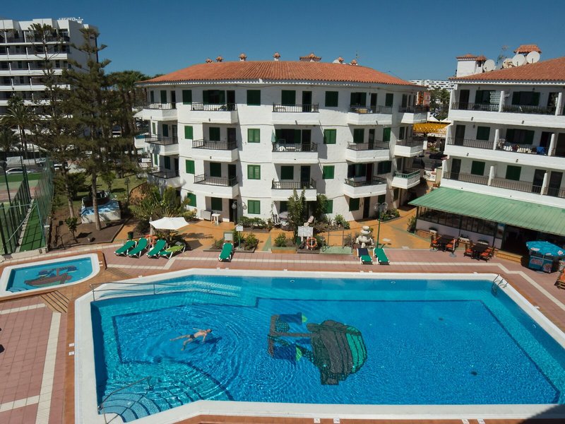 Apartamentos Las Faluas 16