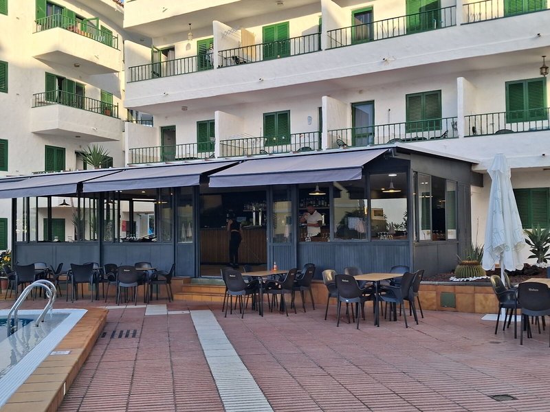 Apartamentos Las Faluas 26