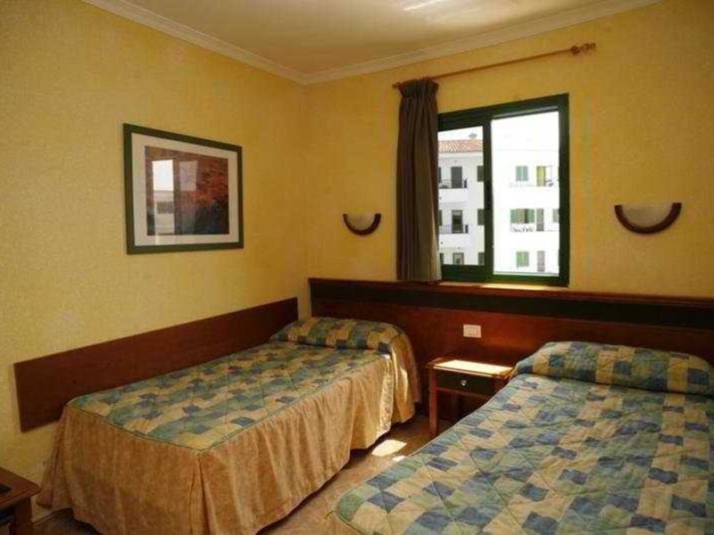 Apartamentos Las Faluas 37