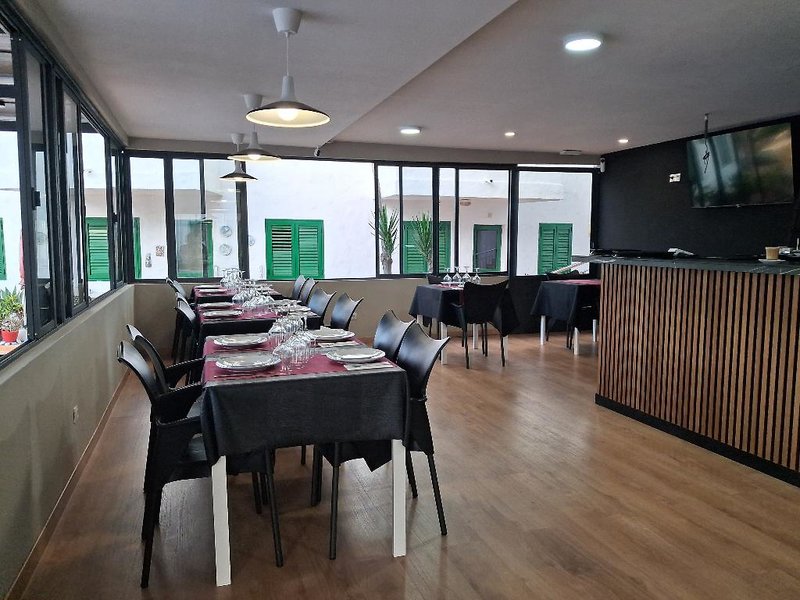 Apartamentos Las Faluas 4