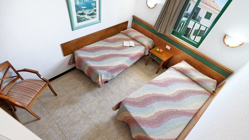 Apartamentos Las Faluas 11