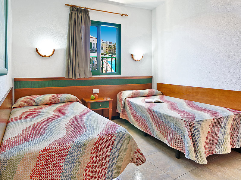 Apartamentos Las Faluas 2