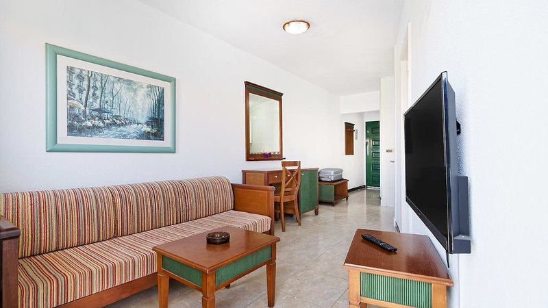 Apartamentos Las Faluas 9