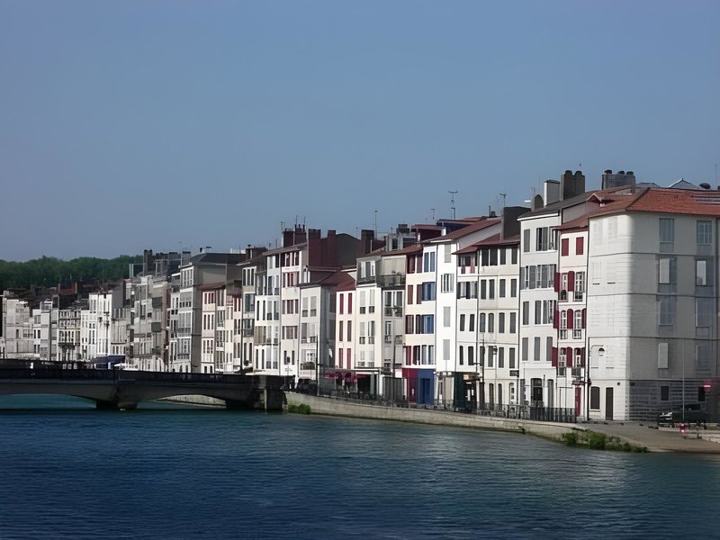 Le Bayonne Hotel & Spa 5