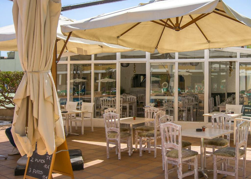 Apartamentos Los Tilos 15