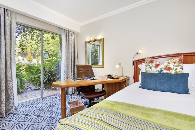 Protea Hotel Johannesburg Balalaika Sandton 2