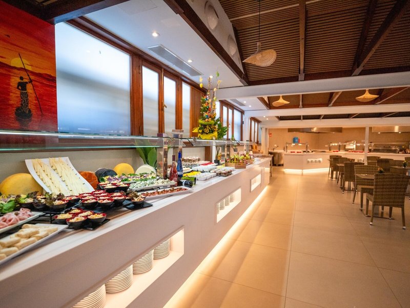 HL Miraflor Suites Hotel 13
