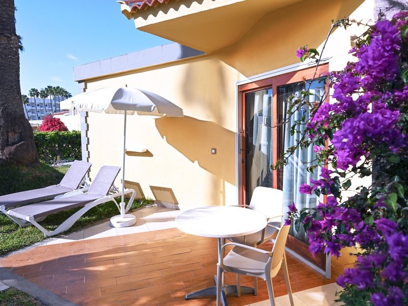 HL Miraflor Suites Hotel 20