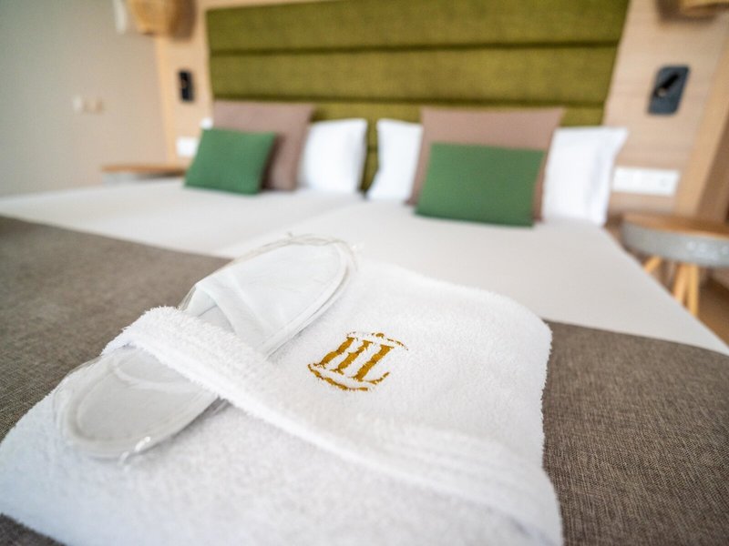 HL Miraflor Suites Hotel 33
