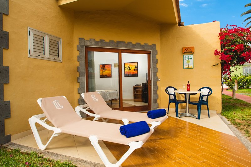 HL Miraflor Suites Hotel 10