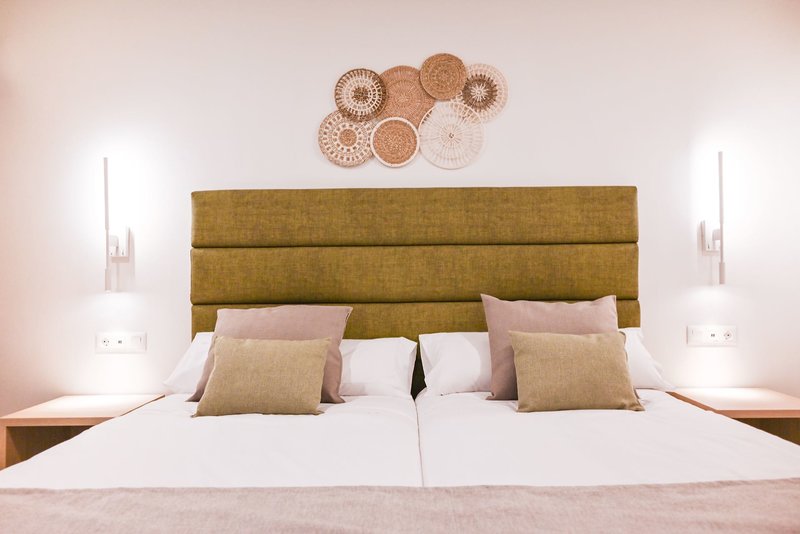 HL Miraflor Suites Hotel 14