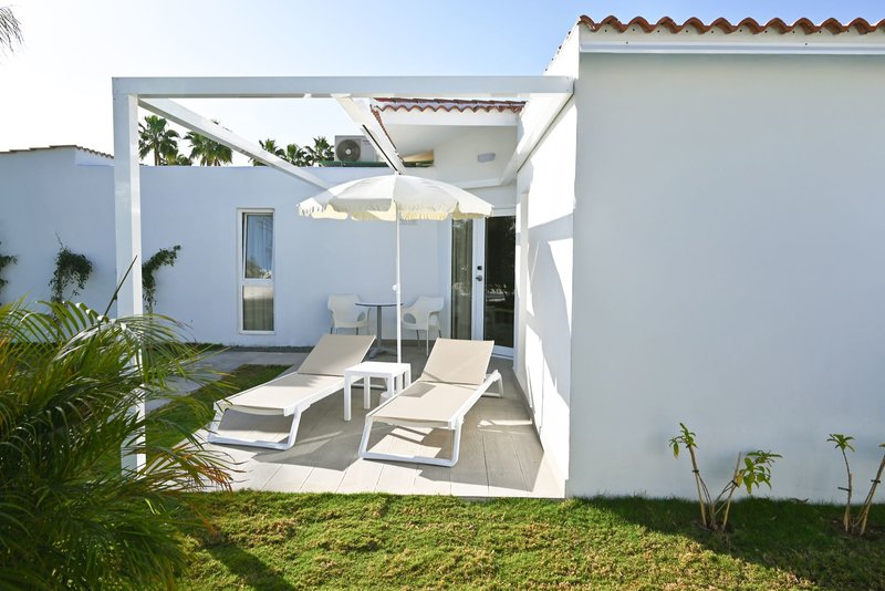 HL Miraflor Suites Hotel 17
