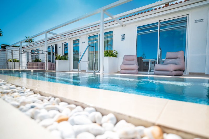 HL Miraflor Suites Hotel 19
