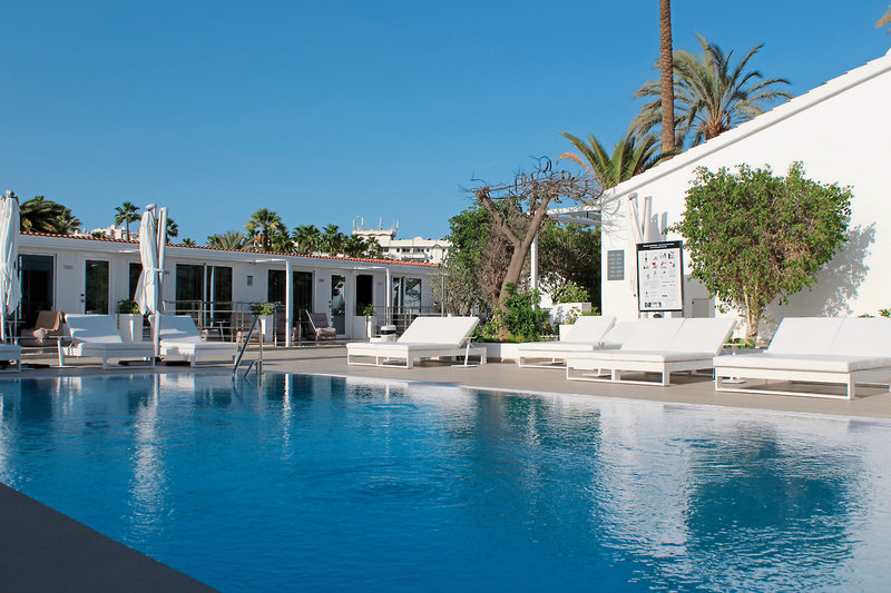 HL Miraflor Suites Hotel 8