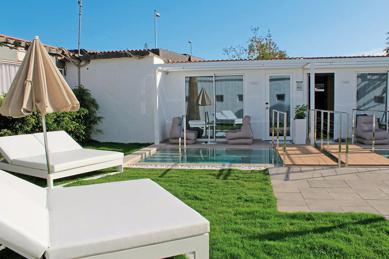 HL Miraflor Suites Hotel 9