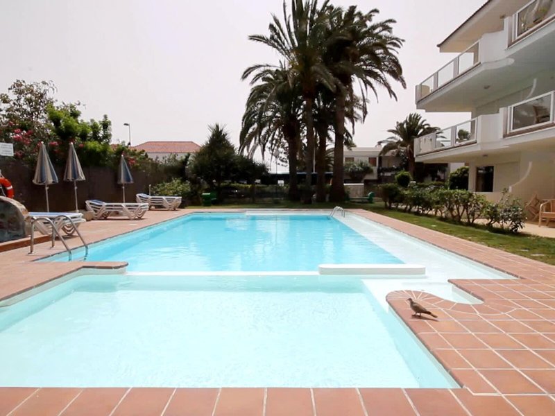 Apartamentos Montemayor 10