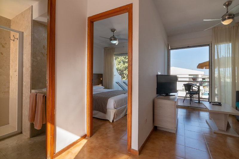 Apartamentos Montemayor 10