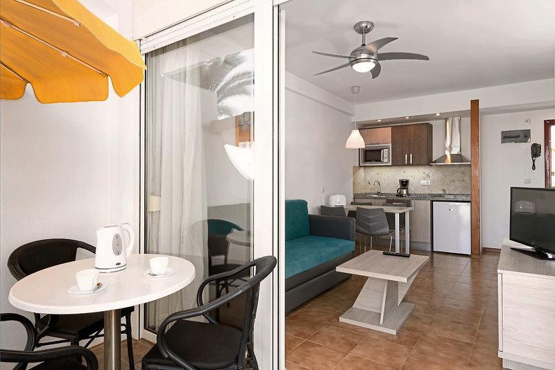 Apartamentos Montemayor 8