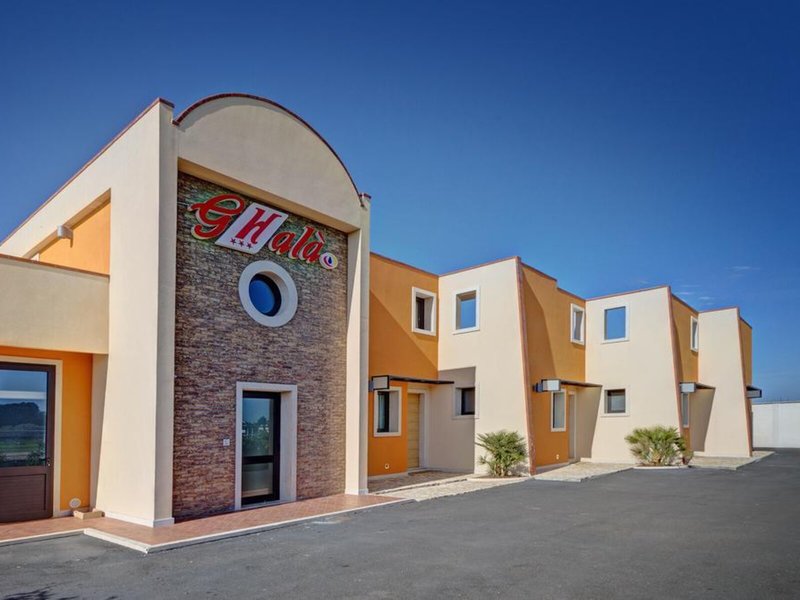 Hotel Ghala 5 - Exterior