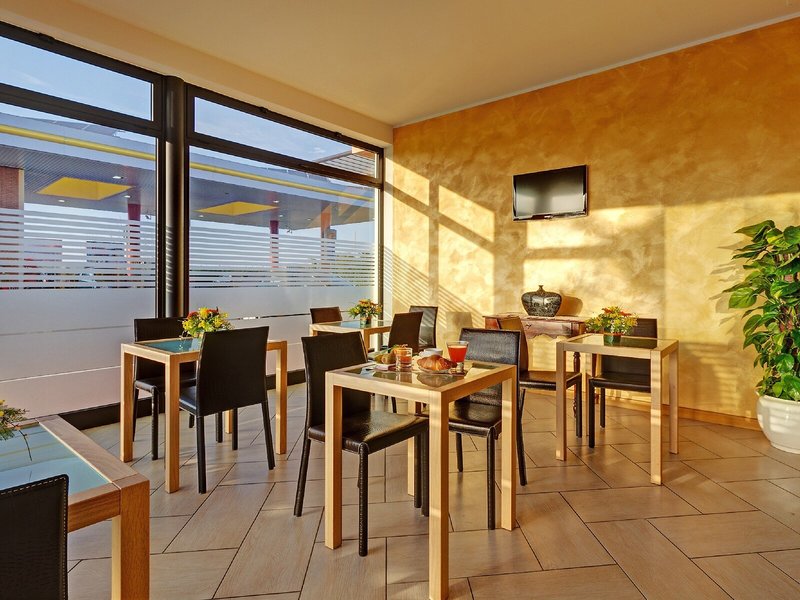 Hotel Ghala 11 - Restaurant