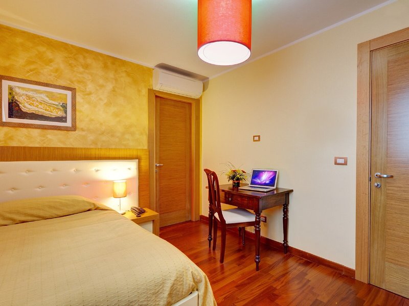 Hotel Ghala 15 - Room Example