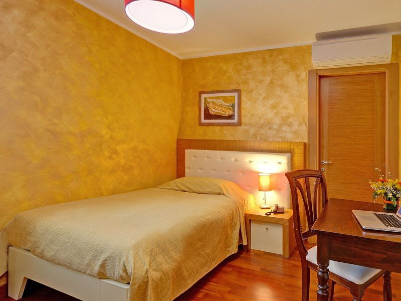 Hotel Ghala 19 - Room Example