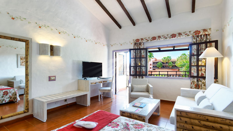 Hotel Parque Tropical 9