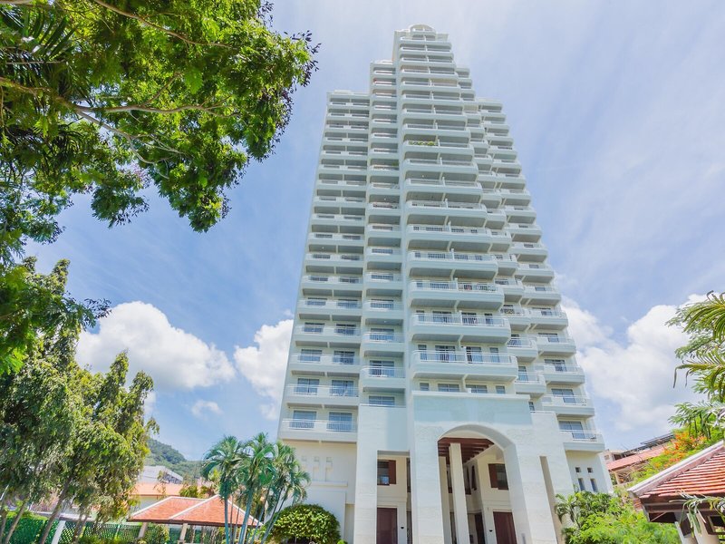Waterfront Suites Phuket by Centara 1