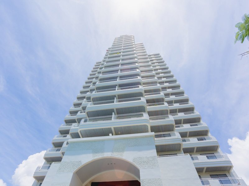 Waterfront Suites Phuket by Centara 3