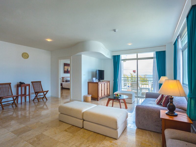 Waterfront Suites Phuket by Centara 43