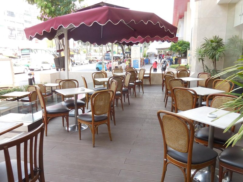 Arnoma Grand Bangkok 8