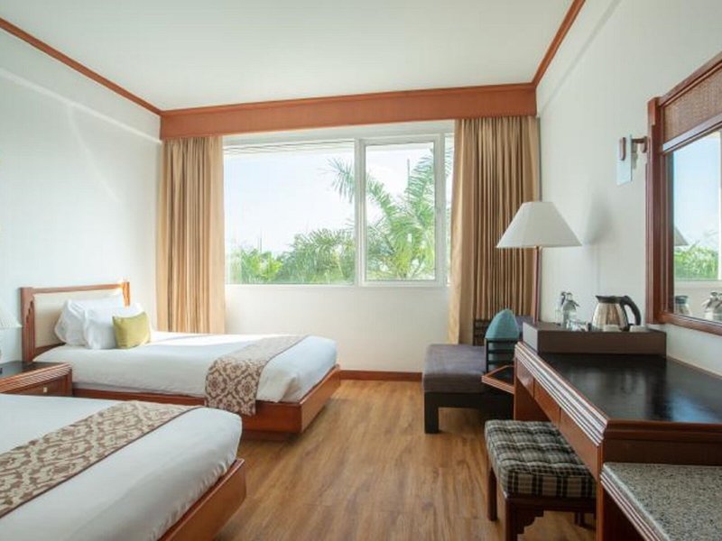 Centara Life Hotel Mae Sot 36