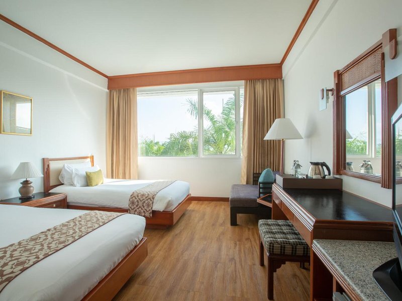 Centara Life Hotel Mae Sot 42