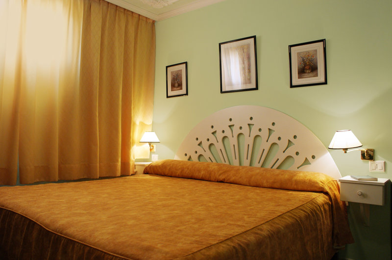 Hotel Rey Carlos 4