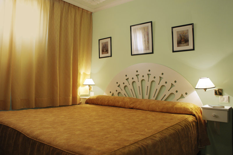 Hotel Rey Carlos 11
