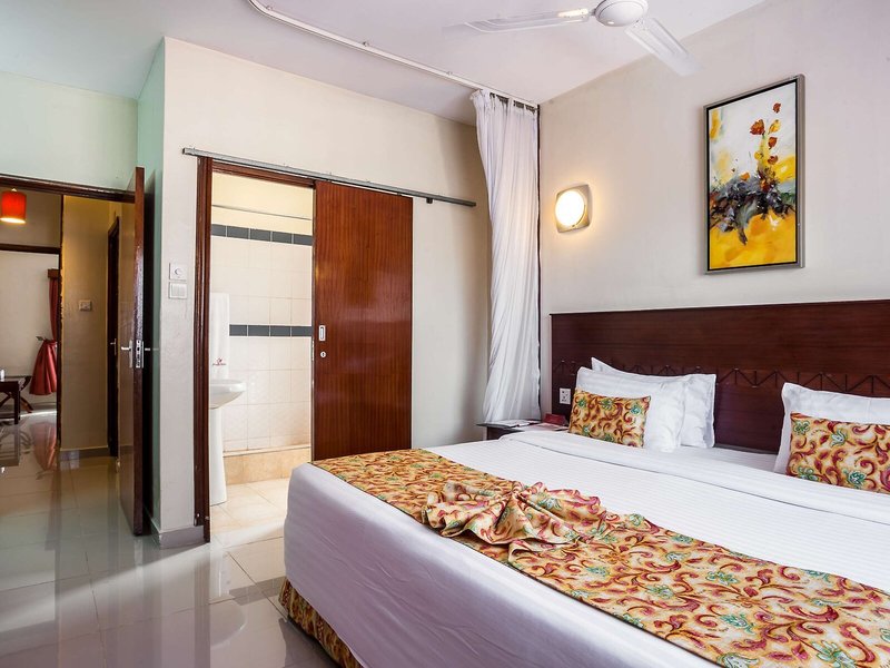 PrideInn Lantana Suites Hotel & Conferencing 8 - Room Example
