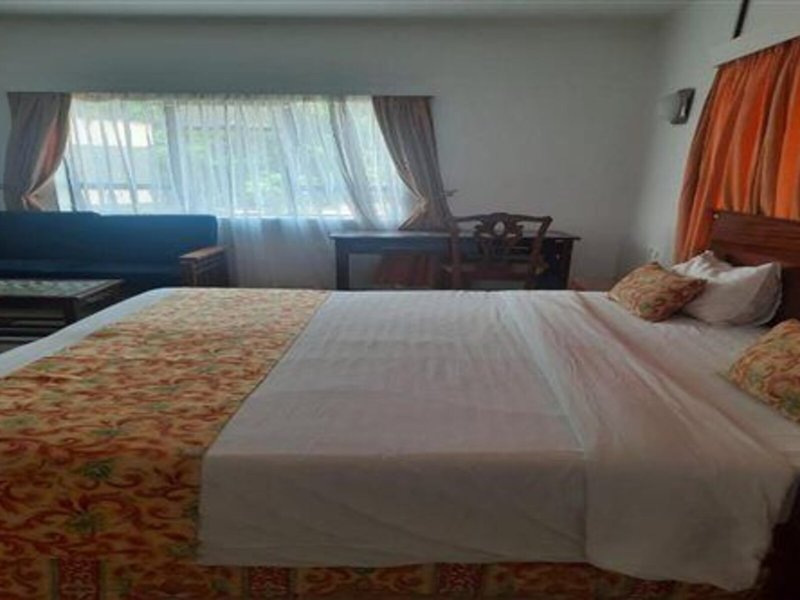 PrideInn Lantana Suites Hotel & Conferencing 28 - Room Example