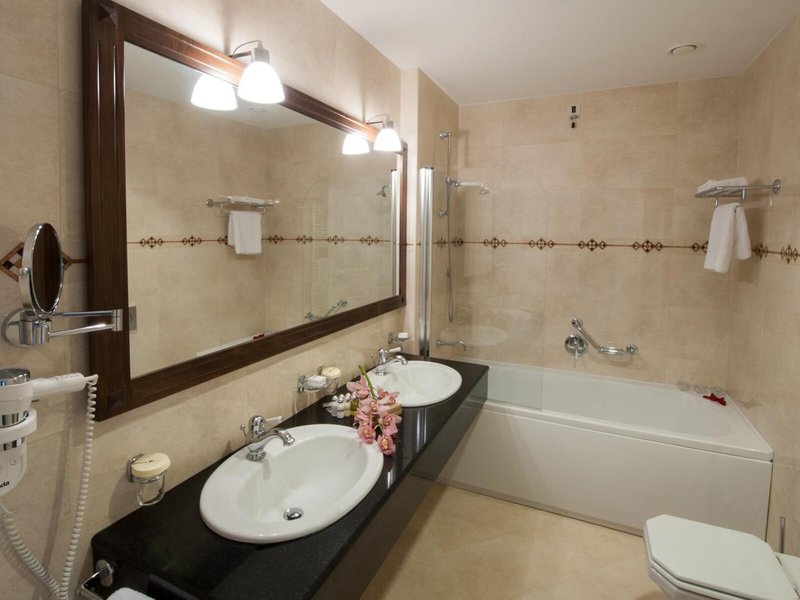 Importanne Resort Royal Princess 50