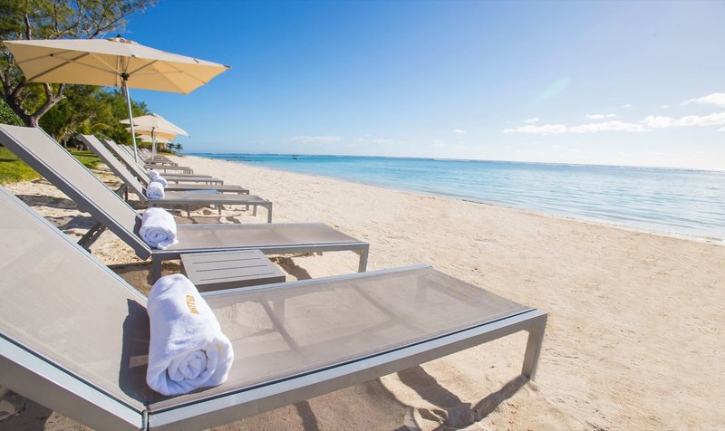 Maritim Crystals Beach Hotel Mauritius 10 - Beach