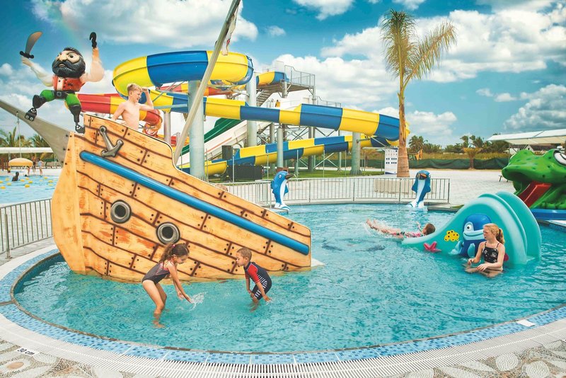 Maritim Crystals Beach Hotel Mauritius 25 - Outdoor Pool