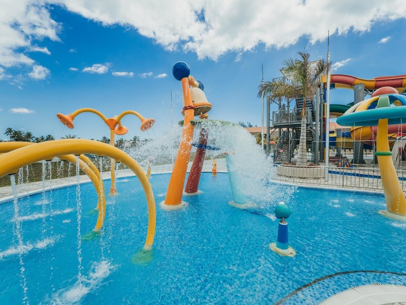 Maritim Crystals Beach Hotel Mauritius 13