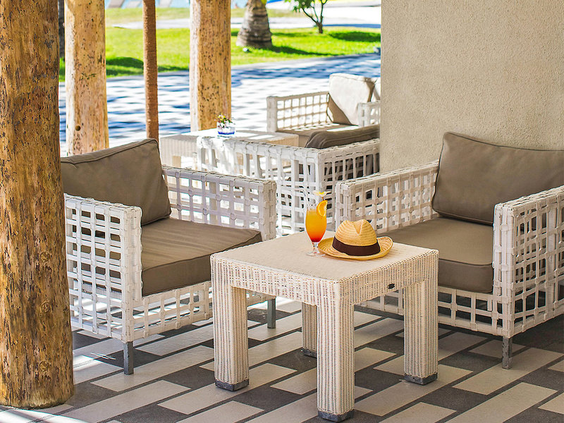 Crystals Beach Resort Belle Mare, a member of Radisson Individuals 9