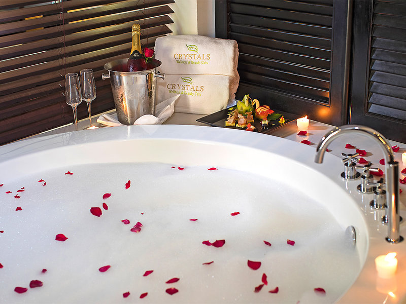 Crystals Beach Resort Belle Mare, a member of Radisson Individuals 11