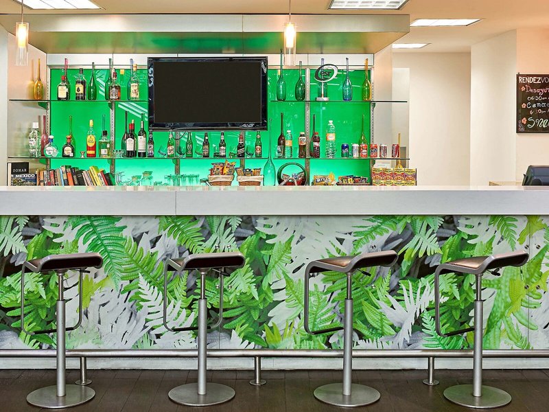 ibis Cancun Centro 11