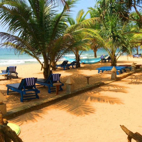 Oasey Beach Hotel 1