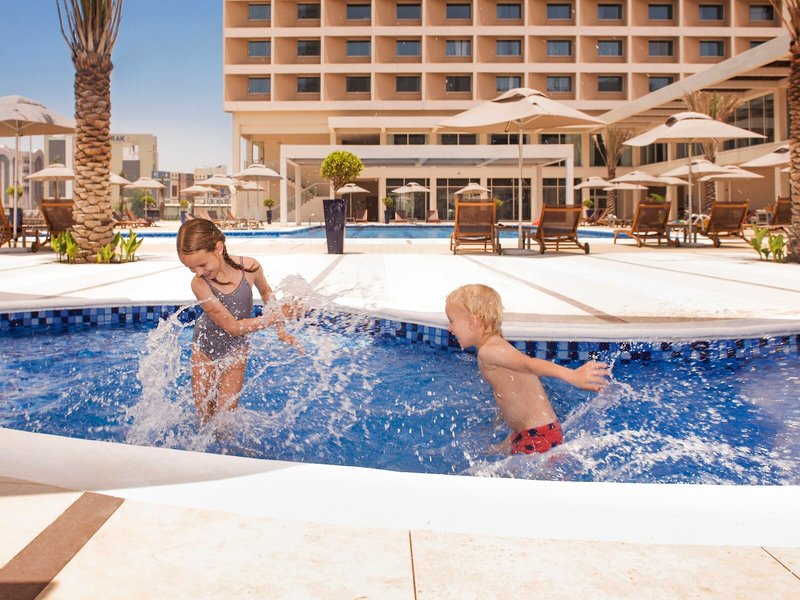 Hilton Garden Inn Ras Al Khaimah 11