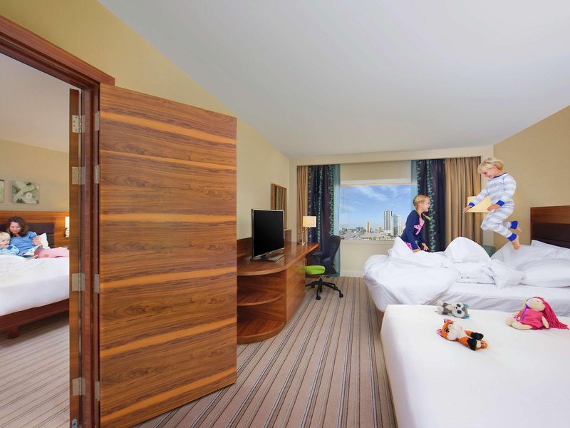 Hilton Garden Inn Ras Al Khaimah 50