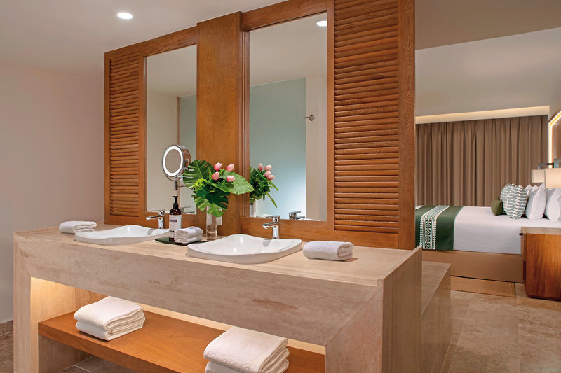 Dreams Sapphire Resort & Spa 18