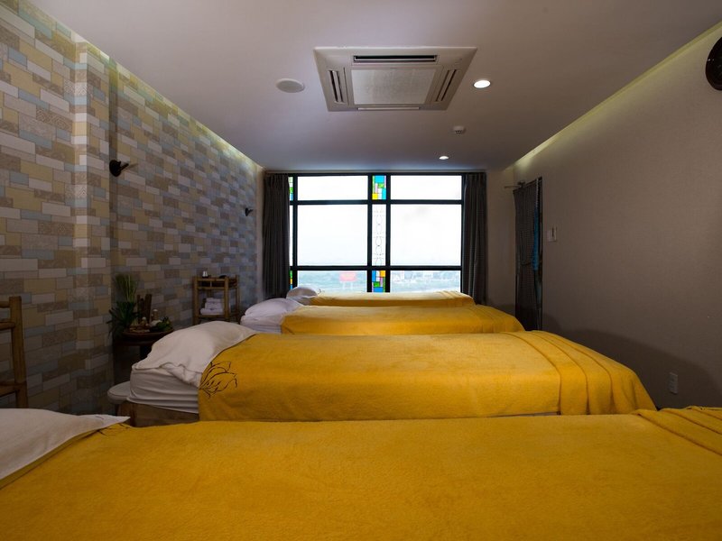 Silverland Jolie Hotel & Spa 29